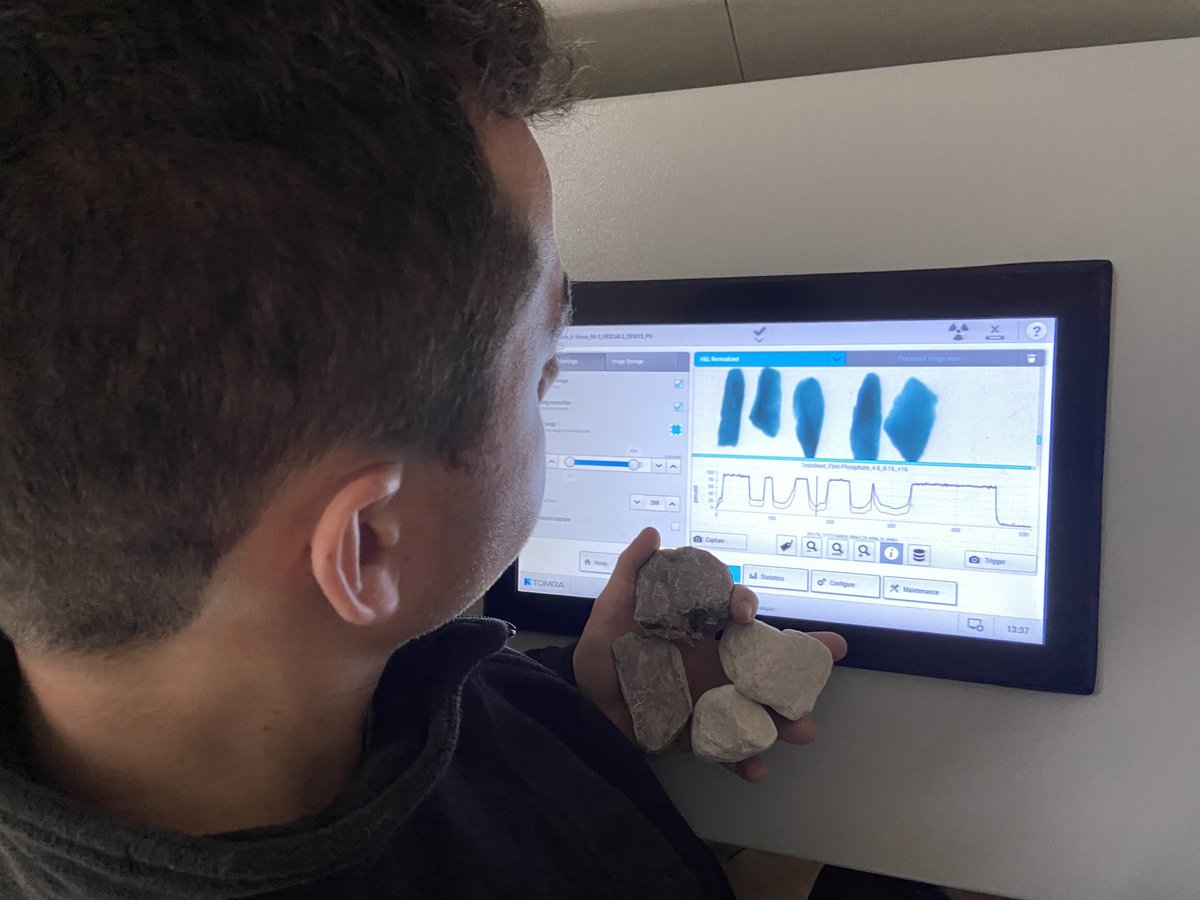 im_mining's tweet image. TOMRA has introduced a new user interface (TOMRA ACT), together with an image processing pipeline &amp;amp; additional process data for TOMRA Insight, to help boost its XRT ore sorting process | bit.ly/3bil9BB @TOMRAMining #TOMRAACT #TOMRAInsight #mineralprocessing #oresorting