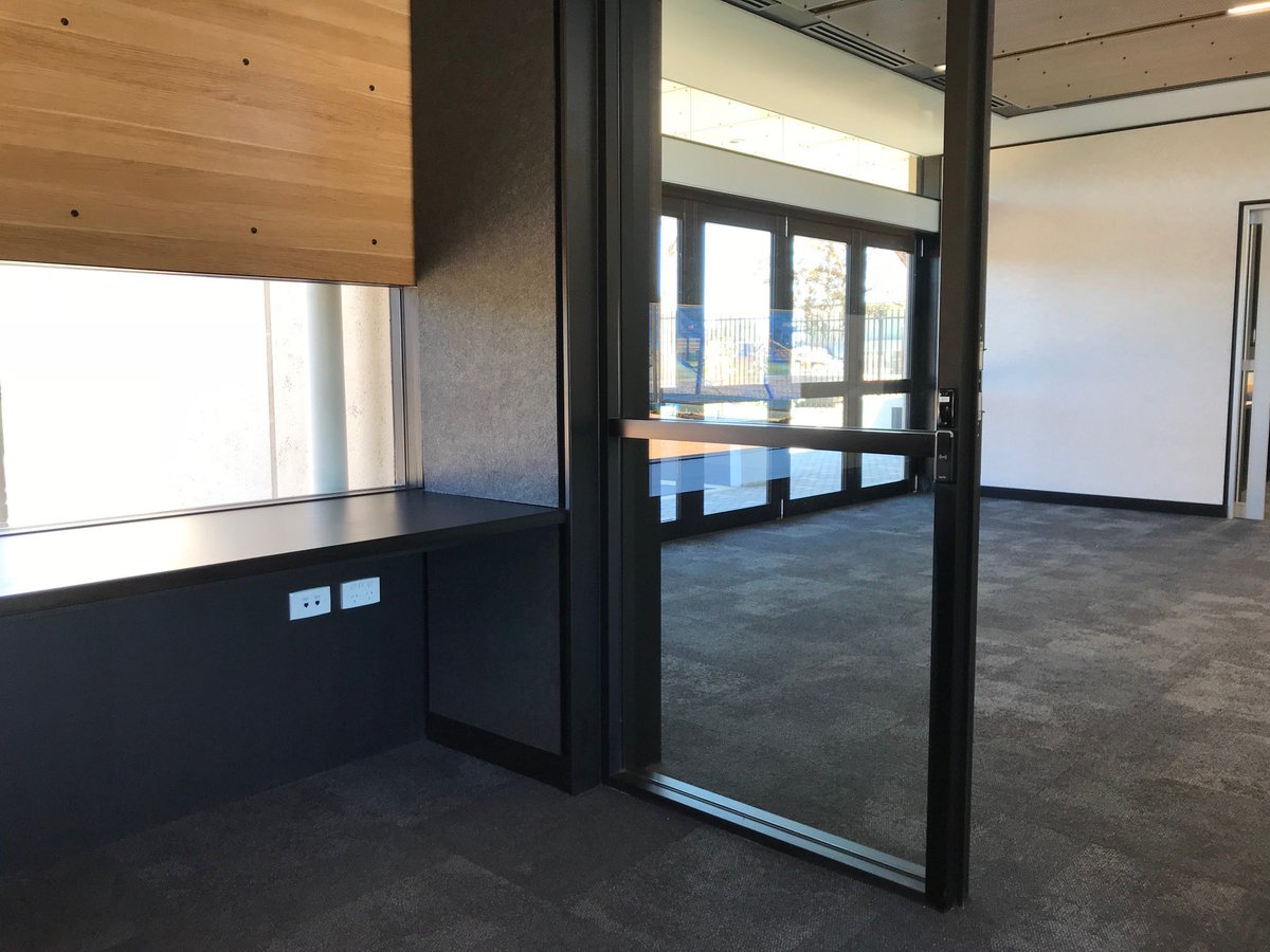 RomaldiPtyLtd's tweet photo. Gawler &amp; Districts R-12 School ReDevelopment. Stage 1 ready for handover next week .... stage 2 already underway.
#teamromaldi #romaldi #romaldiconstructions #builder #buildersofinsta #buildersadelaide #gawler https://t.co/28PNesSrR9