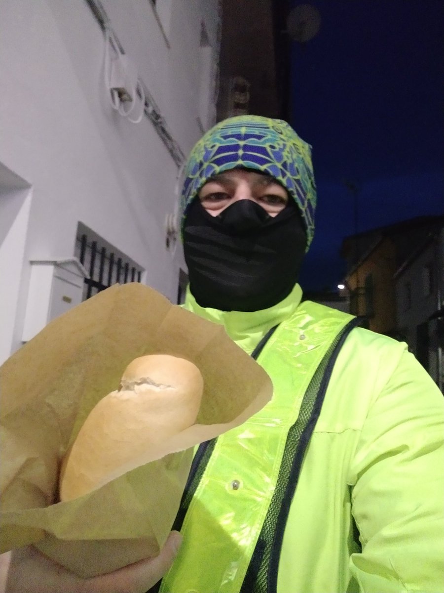 juanmateosm1's tweet photo. Buenos días en mi #caminatamañanera para tener la patata a punto #donpe. Feliz viernes y a descansar el finde. https://t.co/4SfrA2YdpW