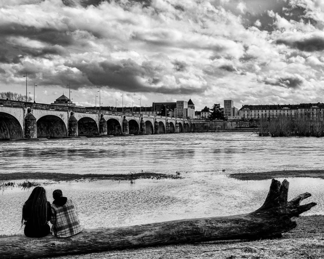 JeromGate's tweet photo. Banc de Loire 
#villedetours #valdeloire #blackandwhitephotography #enjoyloirevalley
#blackandwhitephotography https://t.co/7ScIJnxsDj