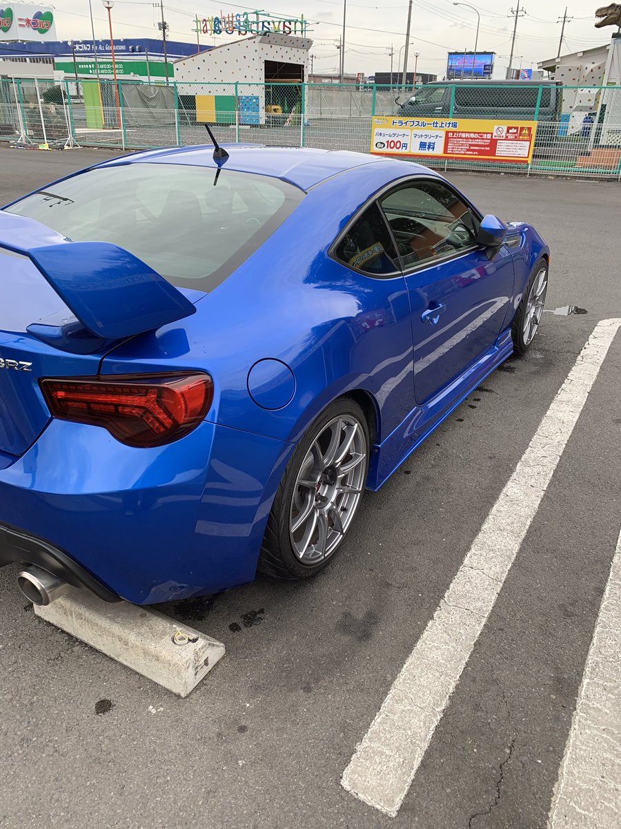 Ek9ilTrudeSW's tweet photo. ひっっっっっっさしぶりに洗車したら雨降ってきた https://t.co/JkZNzAT33u