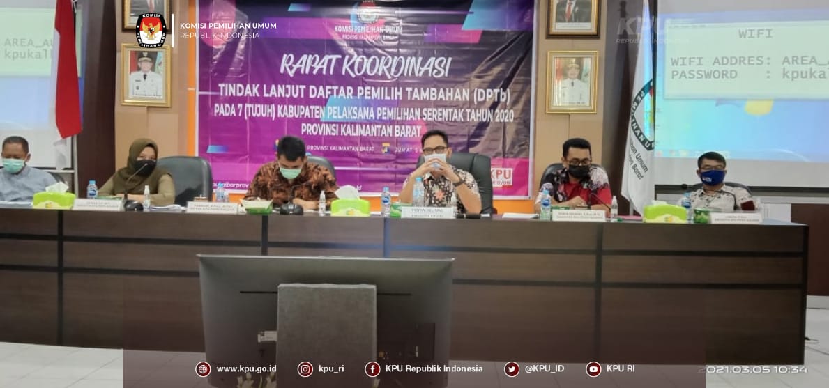#TemanPemilih, Anggota KPU RI, <a href="/viryanazis/">#IniMaskerkuManaMaskermu</a> ingtkan jajaranya utk melakukan kegiatan proaktif dlm pemutahiran data pemilih.Hal itu disampaikan pada Rakor Tindak Lanjut Daftar Pemilih Tambahan dengan tujuh Kab. pelaksana pemilihan 2020 di Provinsi Kalbar <a href="/kpukalbarprov/">KPU Provinsi Kalbar</a> Jumat (5/3).