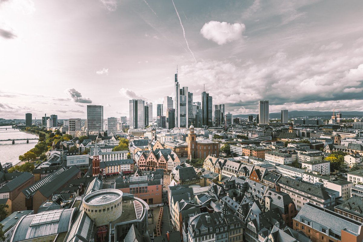 FUTURXGmbH's tweet photo. #Finvia: Was steckt hinter dem jungen #Fintech, das 2,5 Milliarden Euro betreut? https://t.co/u7XRxmkitz via @financefwd https://t.co/zfD5sxeLu2