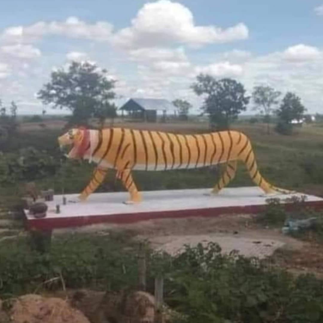 stevekaposi's tweet photo. A few #building fails from #Thailand! 

https://t.co/9ArOOlfEBS 

INDEXES
https://t.co/gINVnYHj1j

#Bangkok #Thailand #SteveKThailand #TACSThailand #ThailandWatch #DiscoverThailand #StrangeThailand #AmazingThailand #FunnyThailand #ThailandFails #ThaiBuildingFails #fails https://t.co/vNFZwIBLl4