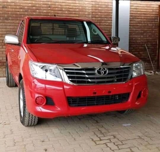 Macherry15's tweet photo. R50 000
DM for details and pictures https://t.co/omefW4dhh8