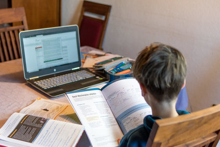 GHRKentNews's tweet image. It's the last day of #homeschooling before classrooms reopen next week.
But, new research by #SavetheChildren has found a third of parents whose child's been #learningremotely are worried they've fallen behind.