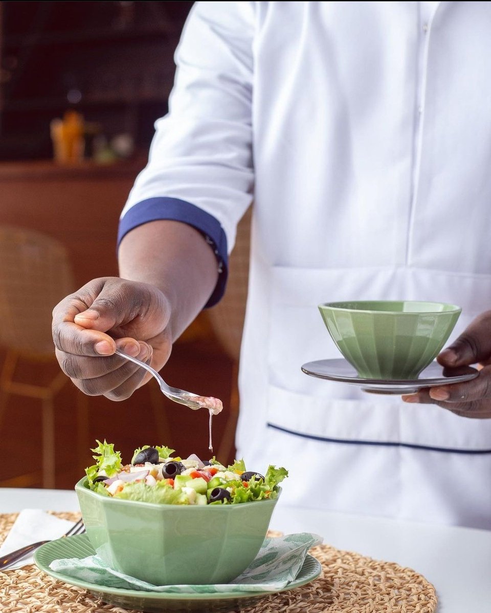 DerrickMayamba's tweet photo. Something you need.
Simple, healthy and delicious salads with @RCafeUg.
#RenaissanceCafeUg #BestLocalFood https://t.co/YJkMoufB4T