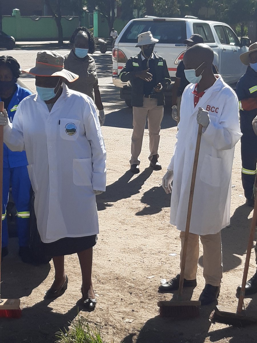 Joining Bulawayo  residents in cleaning their city let's keep our city clean