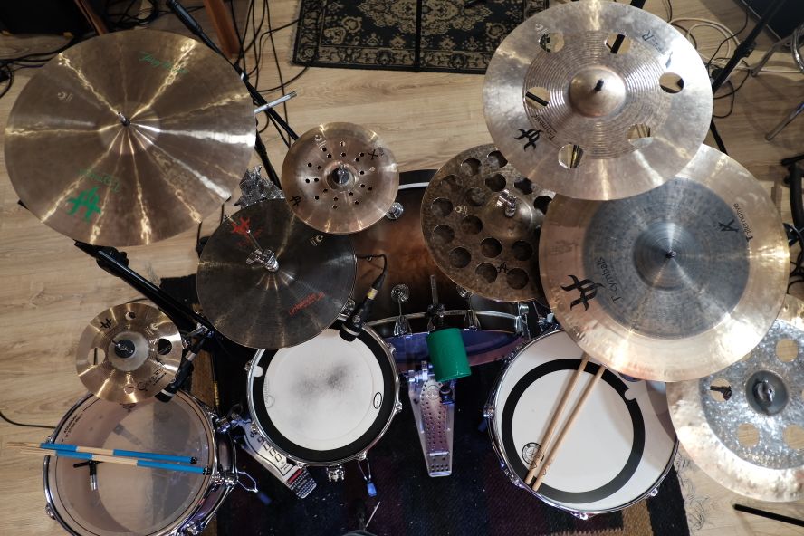 "Back in the studio with my T-cymbals"

📷 @iwan_kemp

#tcymbals #cymbals #cymbaladdict
