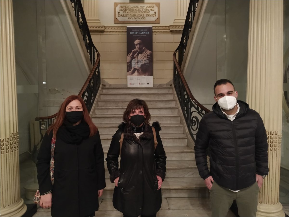 Ahir <a href="/encomupodemreus/">En Comú Podem Reus</a> ens vam reunir amb l'Associació de perruqueras i perruquers, que ens van mostrar les seves preocupacións actuals i la seva reivindicació d'un IVA del 10% per al seu sector, que s'ha demostrar ser un sector essencial.