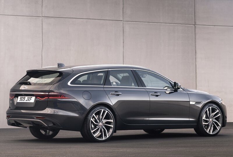 newotomobil's tweet photo. Jaguar XF Sportbrake (2021)...
#jaguar #xf
#jaguarxf
#newjaguarxf
#jaguarxf2021
#newxf #xf2021 https://t.co/Ik79sUp7qw