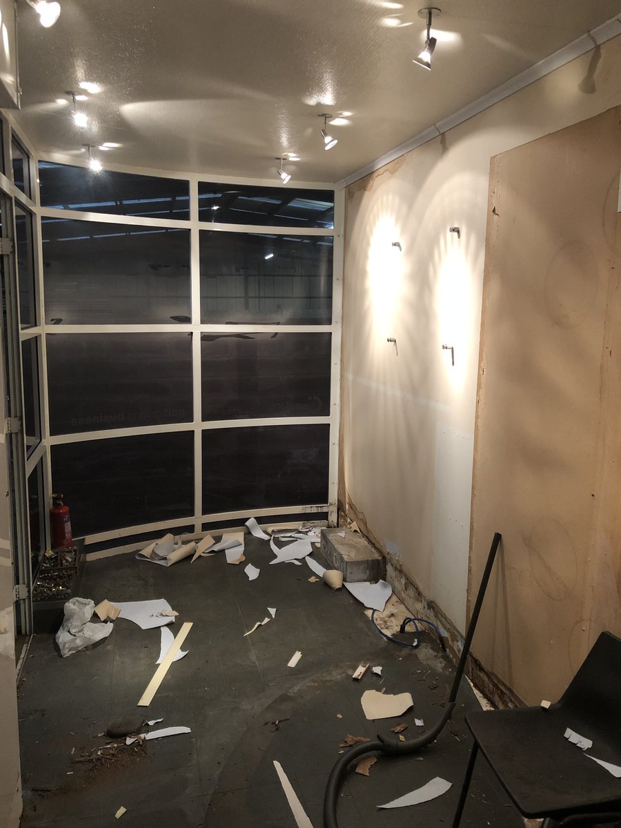 battle_ltd's tweet photo. Crazy to think where we started! Here are some photos of our beloved Battle-Trailer back in 2019. It's now been just over a year that is wheels have not turned But soon they will again😉😁 https://t.co/Zgr8Xm76kd