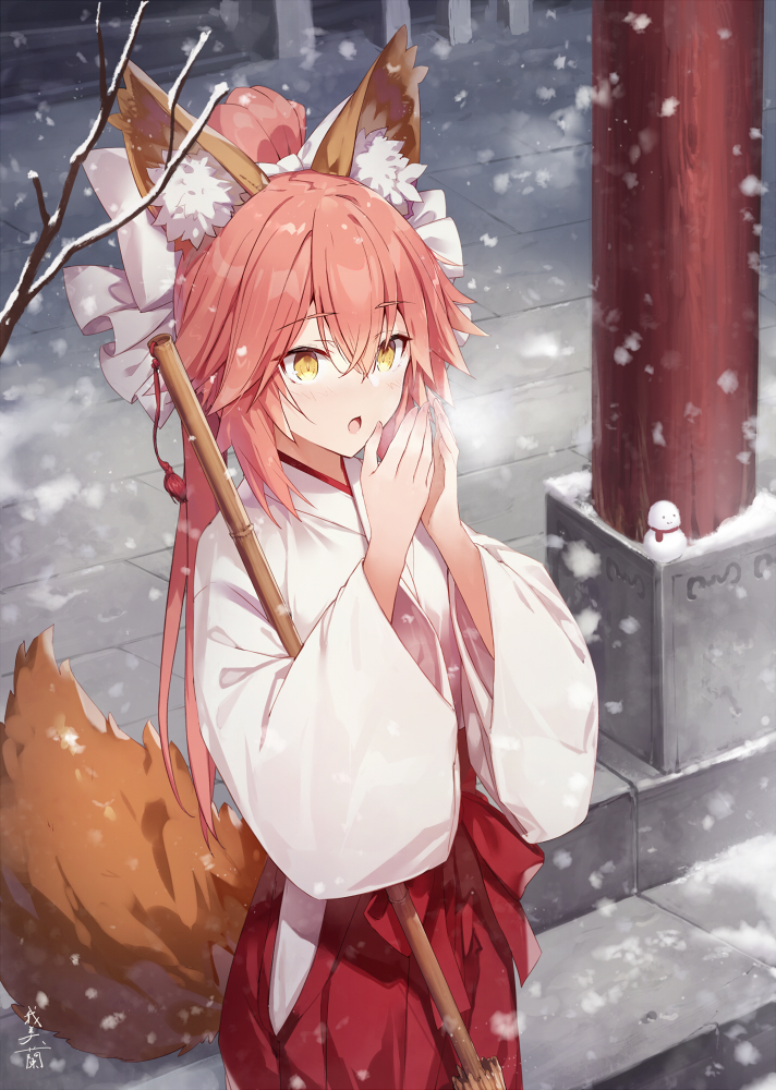 tamamo no mae (fate/extra) 1girl solo animal ears japanese clothes tail fox tail fox ears  illustration images
