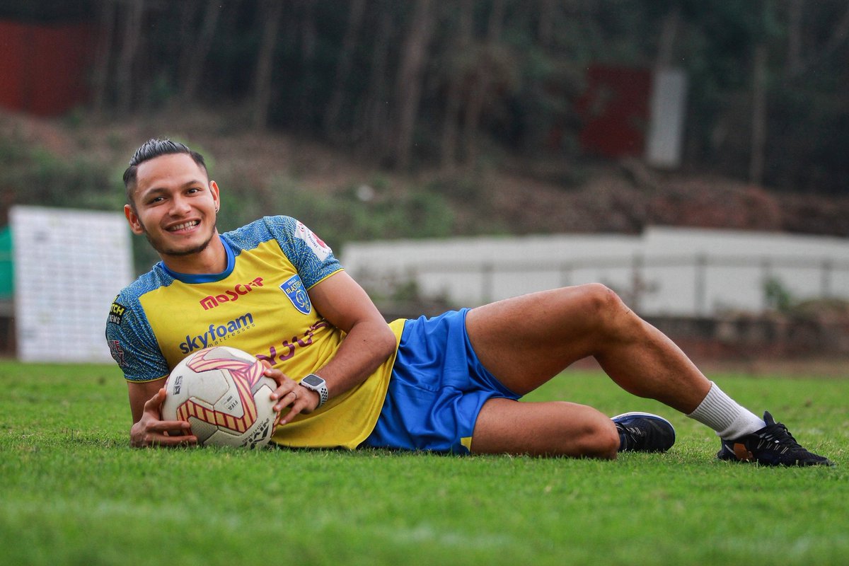 @KeralaBlasters's photo on #FridayFeeling