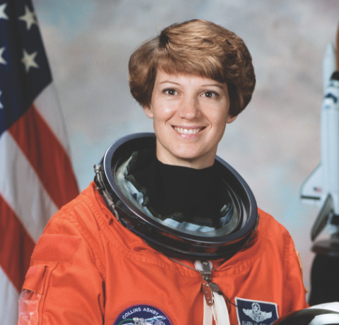 CCPSMSCDC's tweet image. Eileen Collins joined the AFROTC. A decade with the Air Force, she was accepted to NASA. 1st female pilot of the Space Shuttle Discovery(93) piloting another mission(97), was selected to be the commander of STS-93, the first time a woman would ever lead a mission into space.