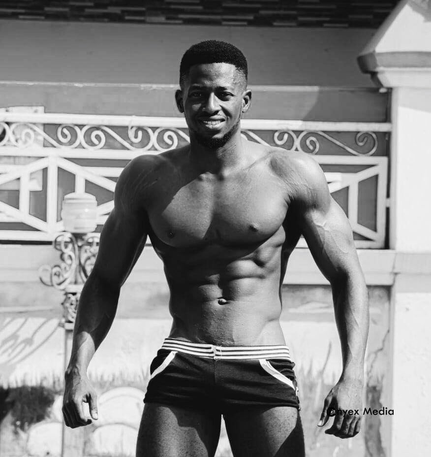 ClassicalCapta2's tweet image. BODY GOALS!!!