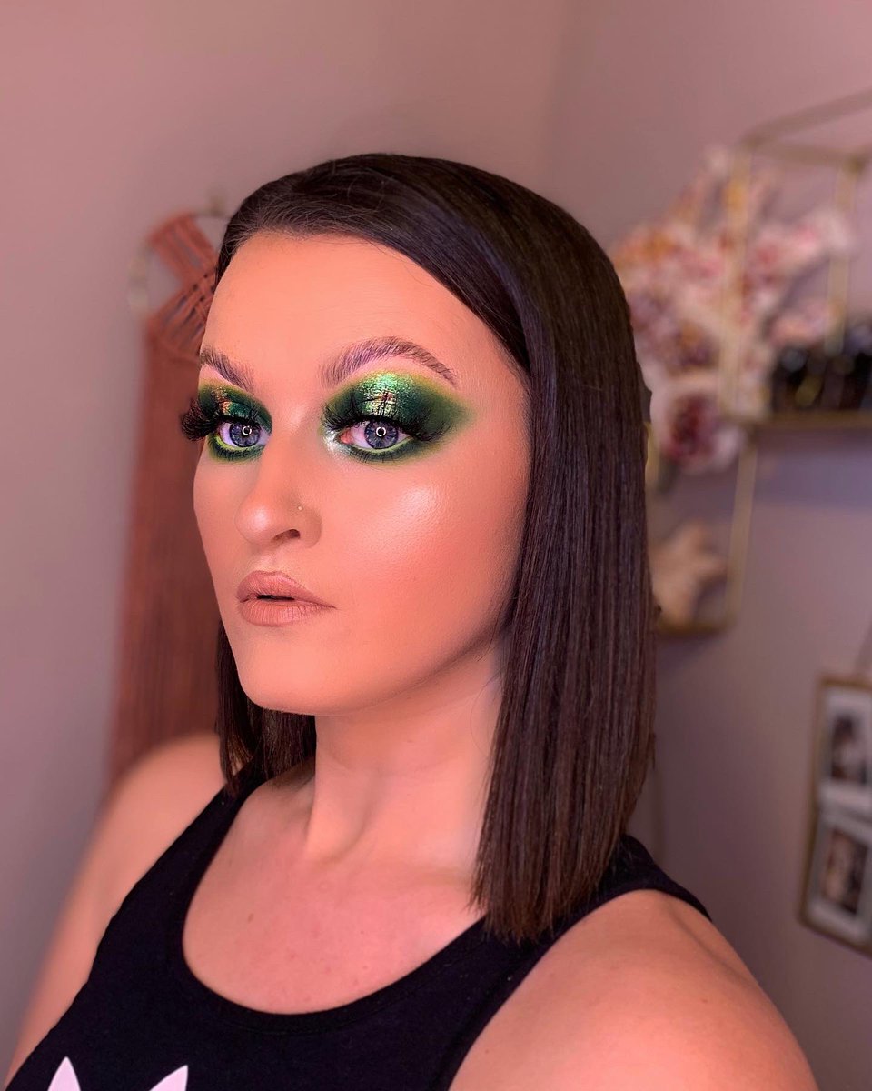 shadesofjay_mua's tweet image. 29/100 🍃 #100daysofmakeupchallenge