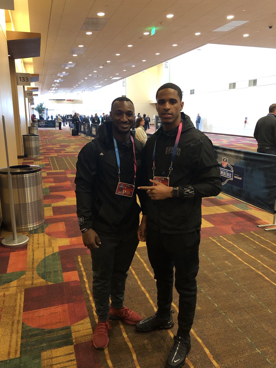 CoachSHuggins's tweet photo. Happy birthday brother! @LamarMcKnight_ to a real one!
👊🏾 #LMQA #DOWIT https://t.co/4dQUniDqh6