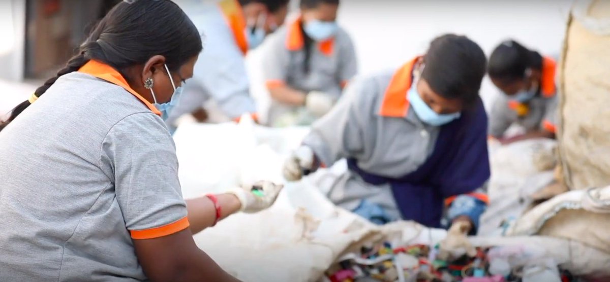 #PlasticWasteManagement industry has the capability of employing 150+ people/10000t of waste. In India, where the number of unemployed stood at 26.58 m in 2020, production plastic waste/day stood at >15,000 t, #PlasticWasteRecycling has the capability to create the jobs required.