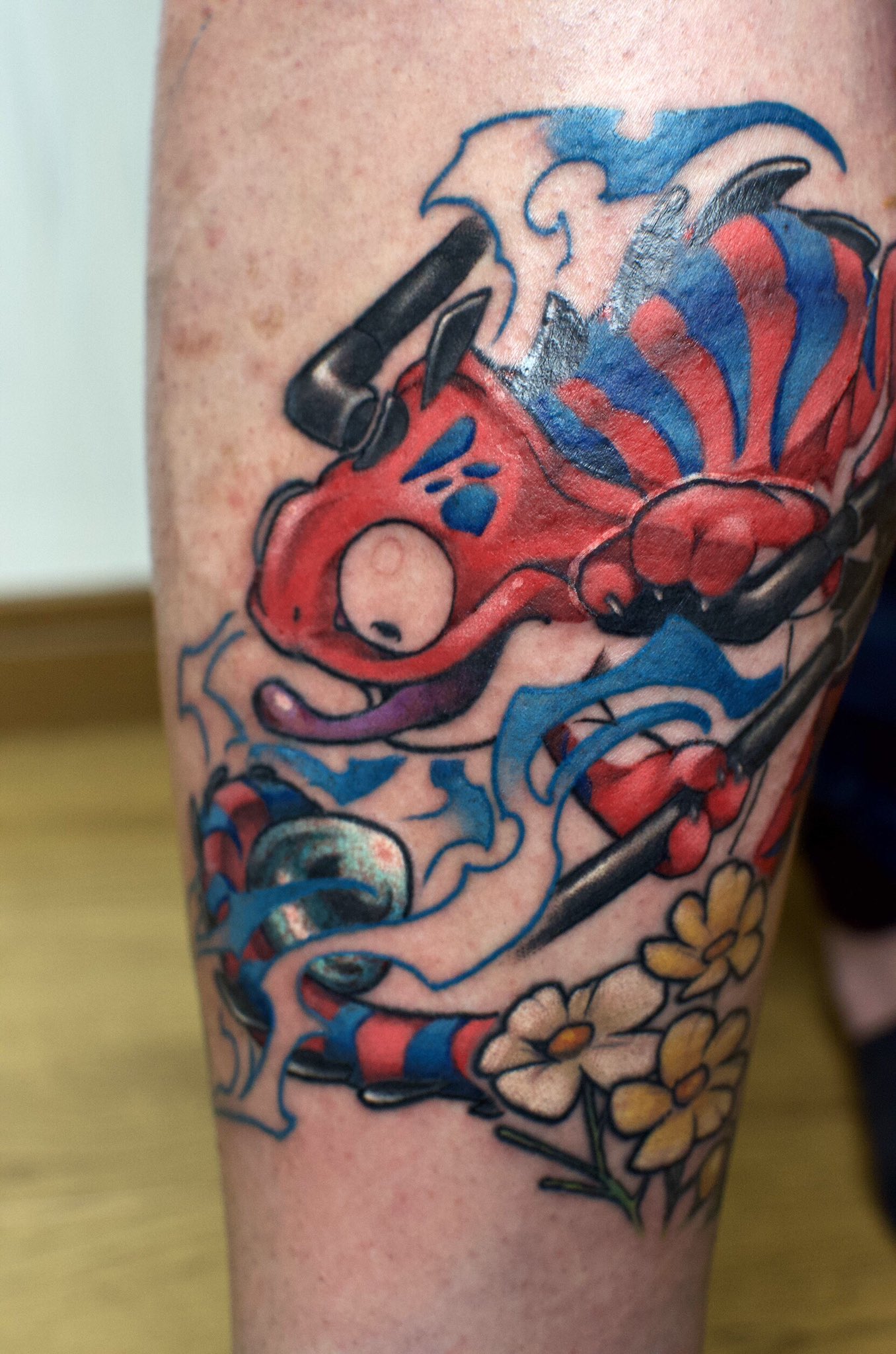 Takuro Mori Twitter પર Wip 上手くパッキングできたが宝珠はダメージ与えてしまった 骨の上難しい Tattoo Newschooltattoo Cheyennetattooequipment Kwadron Solidink Worldfamousink Takuromori タトゥー ニュースクールタトゥー 徳島タトゥー 徳島