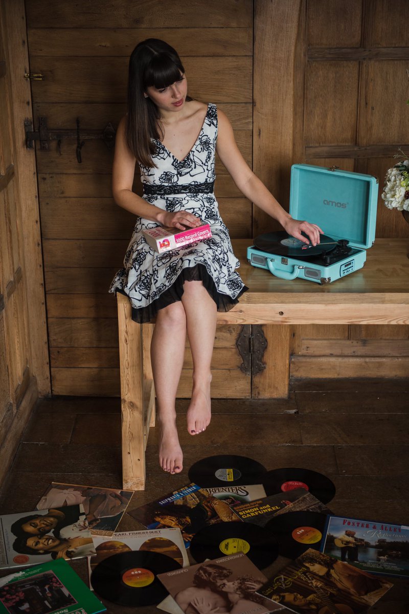 It’s World Book Day! 

We’re both avid readers and over the years have read our way through hundreds of books.

Photography by <a href="/fleurchallis/">fleur challis</a> 
Styling by <a href="/theweddingowl/">The Wedding Owl</a> 
Venue <a href="/LympneCastle/">Lympne Castle</a> 

linktr.ee/2ofharps

#books #bookstagram #bookworm #bookworm #worldbookday #reading