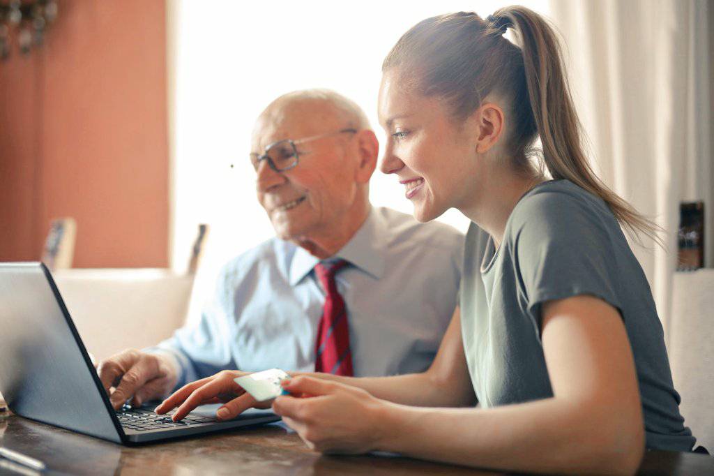 abilitynetni's tweet photo. With FREE technology support & advice available from our amazing team, we can help you reduce feelings of loneliness and increase your social connection through tech with loved ones.
To find out more visit our website,
https://t.co/4qIL1MGWhm
#ITCanHelp #GiftTheCity #Connect https://t.co/NDQiEjgV9p