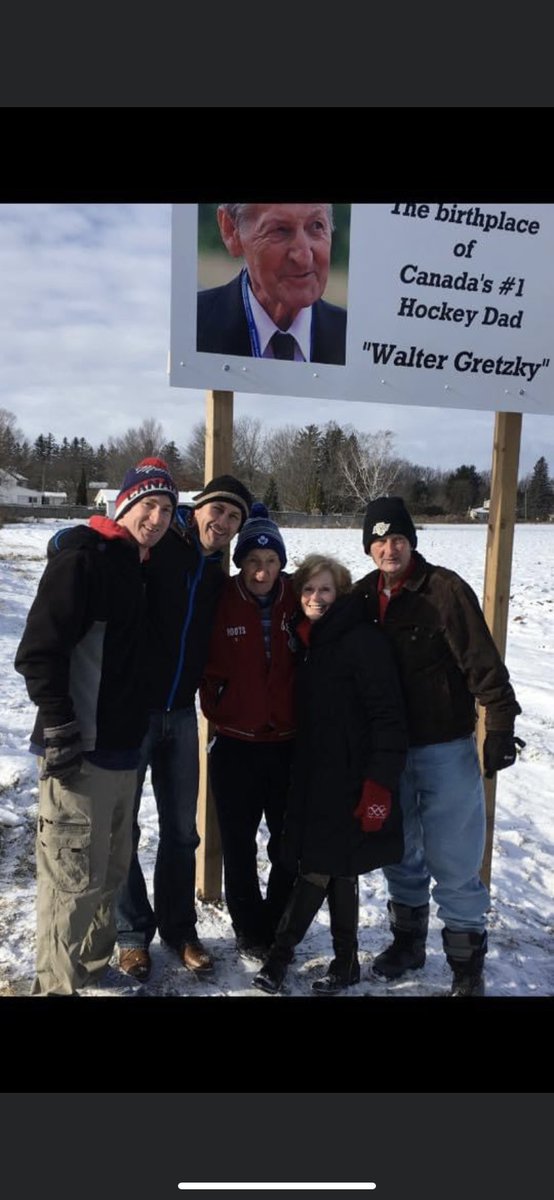 mikeread77's tweet photo. “There’s no relationship like a father and a son” - Wayne Gretzky

I am proud that Dad had the opportunity to honour Walter in Canning a few years ago. Every time I drive back home, seeing the signs he created put a smile on my face. 

RIP Wally https://t.co/Nj6WHDD63n