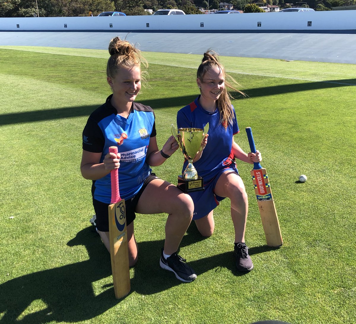 Two champion players ready to go head to head in the Cricket North West women’s grand final on Monday! Getting to report on these two incredible teams has been a highlight of my time in Tassie so far👏🏼 #womeninsport