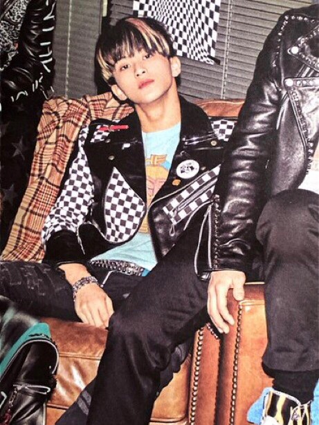 mklsource's tweet photo. #MARK #1YearWithKickIt https://t.co/HQ7P5xggiA