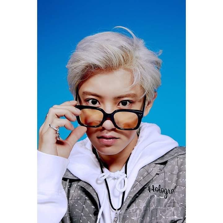 MINAEXO_L's tweet photo. @billboard PARK CHANYEOL 

#CHANYEOL #찬열 #엑소찬열 #ActorChanyeolisBack #TheBoxMovieIsComingSoon 

https://t.co/l2WrHftJjo https://t.co/HpndSahnfC
