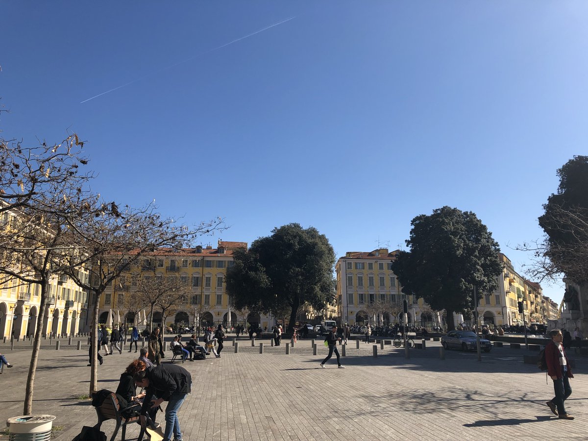 Place Garibaldi - where is your favourite place to people watch in Nice?
Où est ton endroit préféré pour regarder les gens à Nice?
#stayyna #ILoveNice #Nice06 #Holidayrentals #Niceholidayhomes #PropertyManagement #HolidayHome #Booking #PropertyRental #Enquiry #BookNow #France