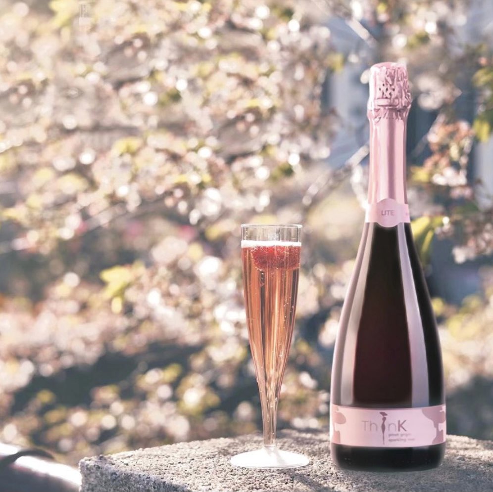 Spring is coming.💐

Who is excited for better weather, a better chance of meeting up with loved ones again, and a better chance of reaching some sort of normality? 
Things are looking up, so we’ll drink to that. 🍾
#ThinK #drinkthink #justoneprosecco #thinkprosecco #rosè #vegan
