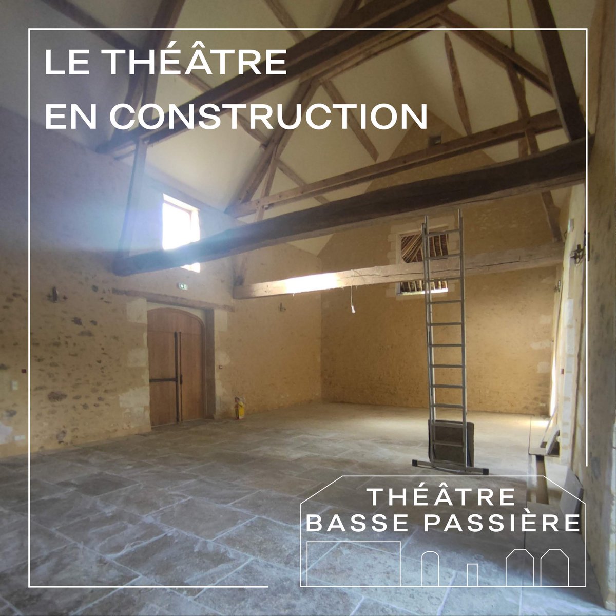 Voici un petit tour de présentation de notre théâtre. Les travaux avancent bien! 

Here's a little tour of our theatre- showcasing the foyer and theatre under construction. Progress is going well!

More photos--> instagram.com/theatrebassepa…