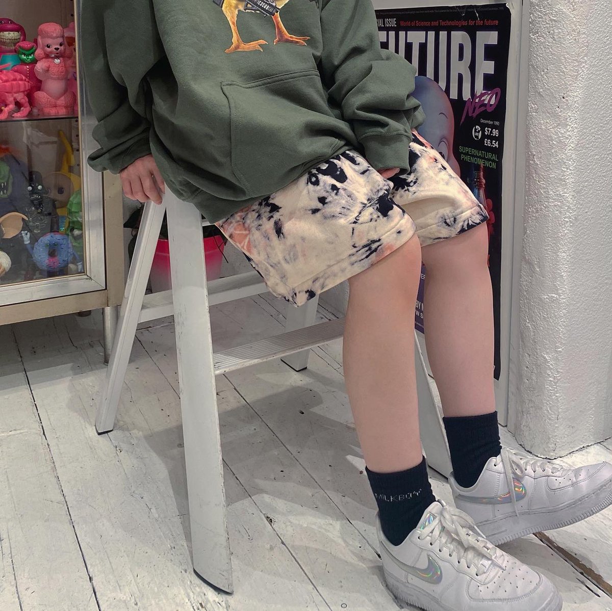 land_osaka's tweet photo. 【ロゴ SOCKS】
color:シロ/パープル/クロ
#milkboy
#landbymilkboy
#logo
#logosocks
#socks
#goods
#limitededition
#umeda
#umedaest https://t.co/8FJpKADU0U