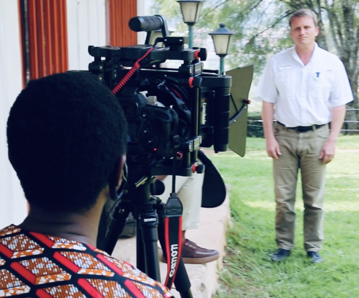 PlayOnRwanda's tweet photo. Our team of professional videographers doing what they do best. Using #RodeGo, the best #wirelessmics on the market, helps us to provide the best audio quality to our clients. Thank you #WorldVision for choosing @PlayOnRwanda.We cherish the partnership #RwOT @rodemics @KigaliLife https://t.co/cmxCn2Rvy3