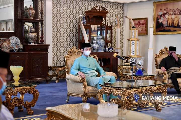 Pahangmedia On Twitter Kdymm Pemangku Raja Pahang Berkenan Mengurniakan Suratcara Pelantikan Yb Penasihat Undang Undang Negeri Pahang Foto Putera Falliq Hakim Suhairi Pekan 5 Mac 2021 Kebawah Duli Yang Maha Mulia Pemangku Raja