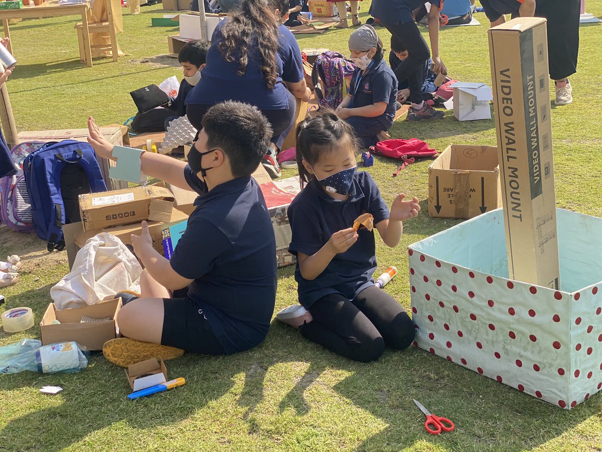 AneeshaSahni's tweet photo. ‘Cardboard Play Day’: PYP students got an opportunity to design and create things using cardboards. At Prometheus, creativity is a core social value and a critical skill we work to inculcate in every child. @Prometheus_Edu @MukeshQAIT #CardboardChallenge https://t.co/f14anEgzUC