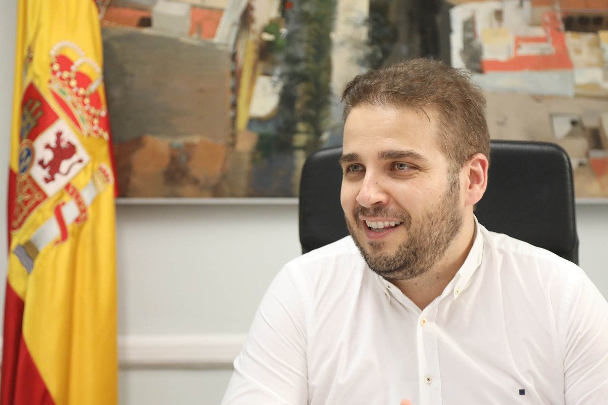 ⬆️Incrementamos un 34% las ayudas a ayuntamientos para la redacción y presentación de proyectos europeos 🇪🇺

🔹 Inversión <a href="/dipuAlicante/">Diputación de Alicante</a>: 80.000 euros 
✉️ Plazo presentación solicitudes: Ya está abierto y finaliza el 31 de marzo 
✍️ +Info. bit.ly/3sS23Il

<a href="/adrianballester/">Adrián Ballester Espinosa</a>
