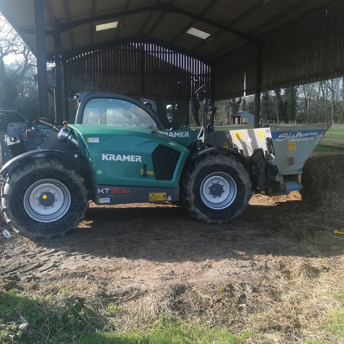 Trailing out the Kramer today as a replacement for the JCB. Looks smart and initially seems impressive. Anyone got any experience with Kramers?