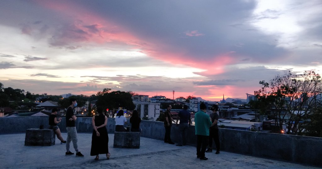 HAUS KCH tweet media