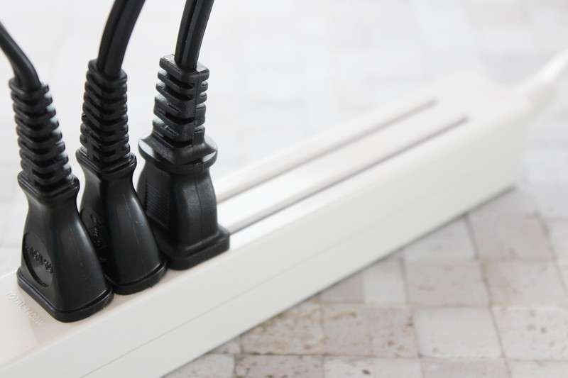 boondaburrah's tweet photo. Thinkin' about cursed japanese extension cords https://t.co/kpSu2Y2UEF
