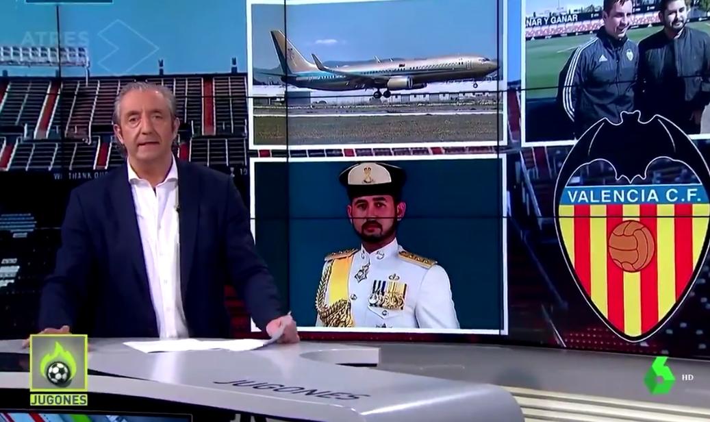 Hola, <a href="/laSextaTV/">laSexta</a> <a href="/JugoneslaSexta/">JugoneslaSexta</a> 
La foto del avión del príncipe de Johor es de mi propiedad. Habéis recortado sin vergüenza alguna el "copyright" y la habéis utilizado sin pedirme permiso.
¿Os parece ético?
¿Cómo lo vamos a arreglar?
¿Dónde os envío la factura?
Espero respuestas