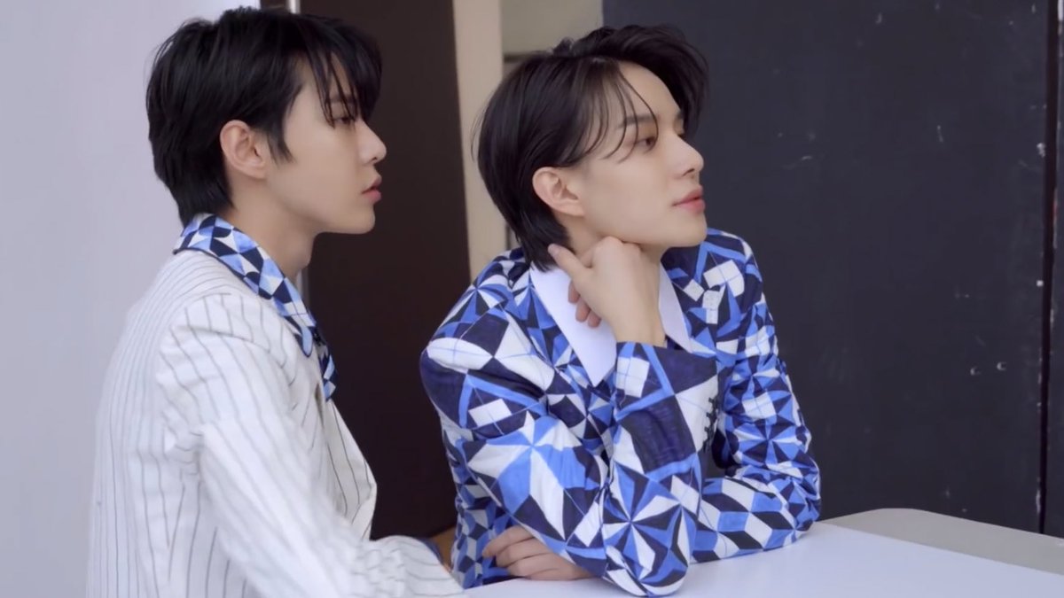kjwsource's tweet photo. jungwoo and doyoung https://t.co/MC4LtFZoZU