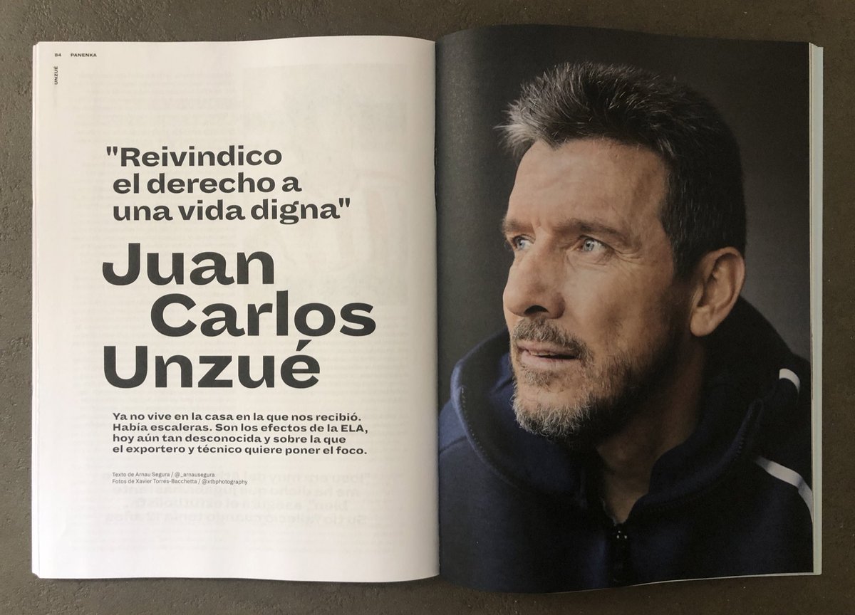 aitorlagunas's tweet photo. Da igual si compráis Panenka o no: de verdad, si podéis leer esta entrevista, hacedlo. Sin dramatismos, mirando a la cara a la enfermedad, con reflexiones llenas de vida. Solo con la sonrisa de la foto, Juan Carlos Unzué te desmonta todas las tonterías del día a día https://t.co/4oI5rNf8e0