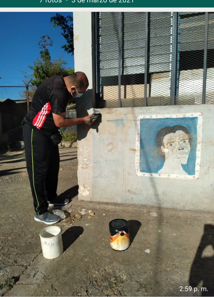 EscuelaDRCdeH's tweet photo. Así comenzamos el mes de marzo. Un cariño para la escuela. Gracias a la colaboración de los representantes y al director Javier Bravo. @ClifParaiso @EscuelaDRCdeH @MPPEDUCACION https://t.co/jPnIFGosR2