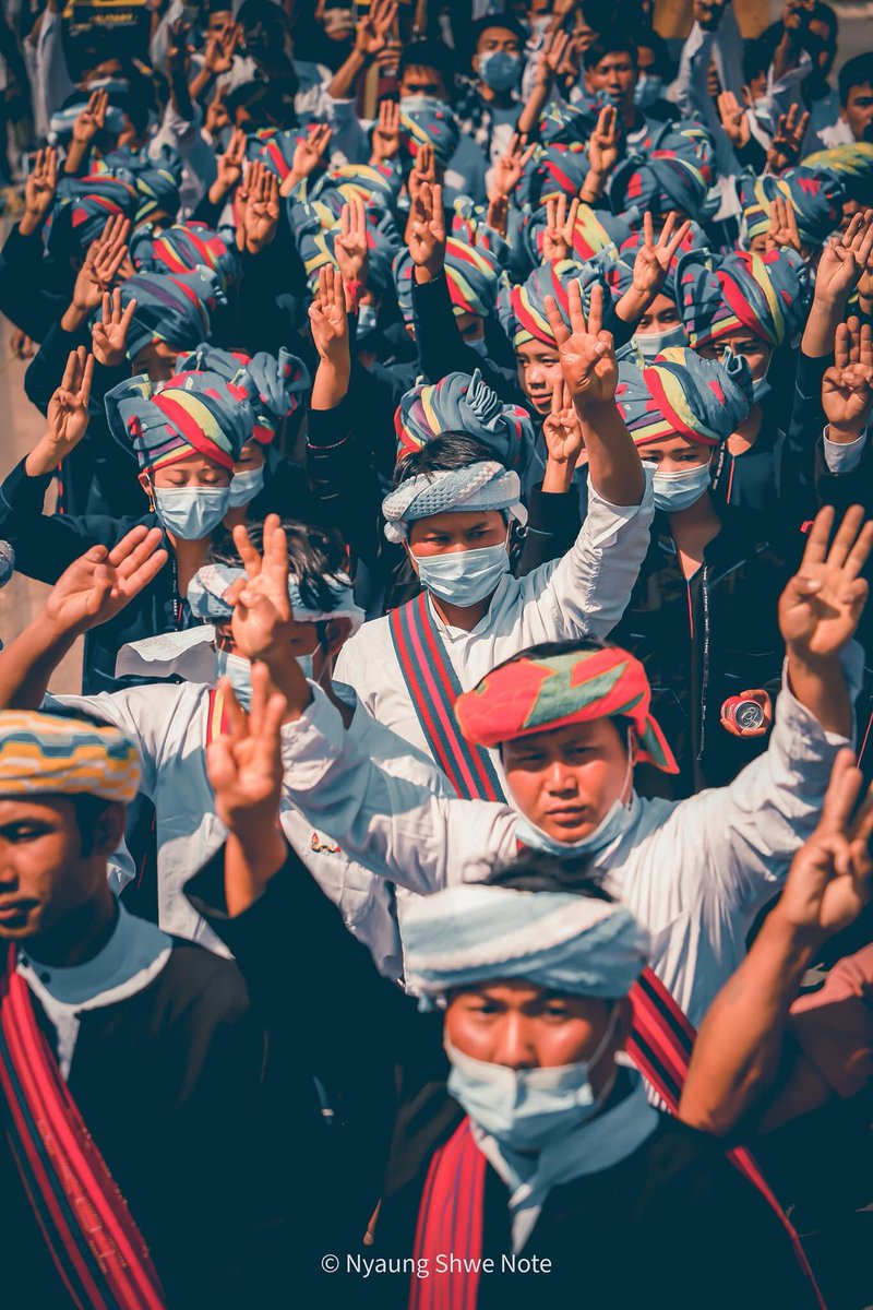 We all are in rhyme on the way to taking back democracy. Pa-O ethnic group protest peacefully to against terrorists military in Nyaung Shwe, Shan State.

#WhatsHappeningInMyanmar  #Mar5Coup #WeNeedR2PInMyanmar