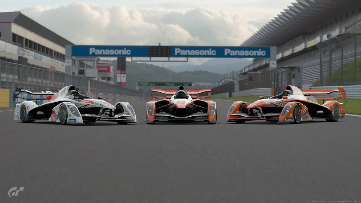 TeamSecoma's tweet photo. 【体制発表】
私たちTeam Secomaは「GTS Formula E 2nd Season」に参戦します!
2チーム体制で3名のドライバーが参戦します。
#FightTSM #GTS_FE
(リプ欄へ続く) https://t.co/dekTVb7bLz