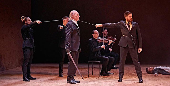 autenticoteatro's tweet photo. .@TEATROCLASICO #Elprincipeconstante Honor,lealtad,amistad,vida,muerte,amor,cautivos,verdugos y un EXCELSO #LuisHomar q eclipsa todo el buen hacer del resto elenco #JoseJuanRodriguez ESTUPENDO #Muley #BeatrizArguello DULCE/TRISTE #Fenix @jorgevarandela MAGNÍFICO gracioso #Brito + https://t.co/pwdzKzl8FC