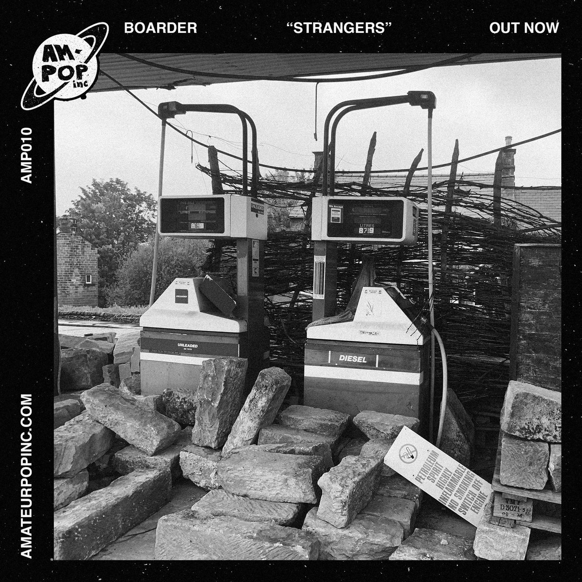 and while you’re there, why not pair it with the existential garage-rock riff machine of “Strangers” by <a href="/boarderband/">BOARDER</a>, our tenth release as a label and a classic waiting to worm its way into your frontal lobe

amateurpopinc.bandcamp.com/album/strangers

📸 by shyla rose