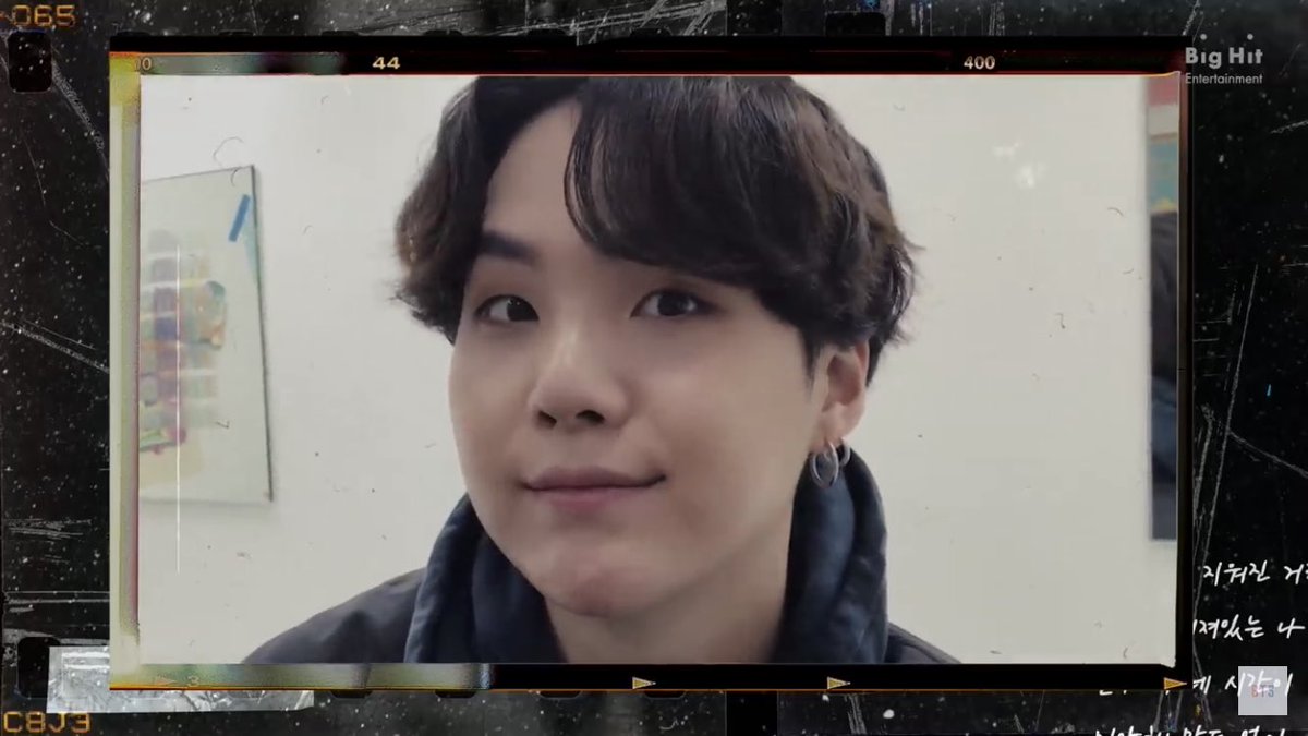 MrobinS19's tweet photo. Please Yoongi is the cutest 🥺💜 I love soft Suga #Suga #Yoongi #BTSlog https://t.co/2oAUQJQTkN